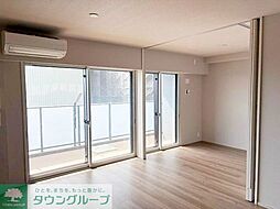 JR南武線 武蔵新城駅 徒歩3分の賃貸マンション 6階3LDKのリビング/ダイニング