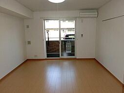 小田急小田原線 狛江駅 徒歩5分の賃貸アパート 1階1Kのリビング/ダイニング