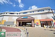 小田急線　喜多見 886m