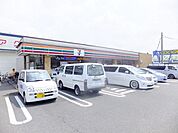 セブンイレブン 810m