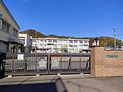 岐阜市立梅林小学校 梅林小学校 950m
