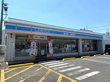 ローソン 岐阜琴塚店 570m