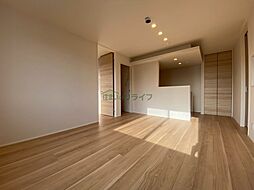 都営大江戸線 東中野駅 徒歩7分の賃貸マンション 2階2LDKのリビング/ダイニング