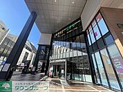 CeeU　Yokohama 徒歩10分。 750m
