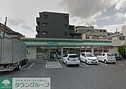ファミリーマート高野台二丁目店 徒歩6分。コンビニ 460m