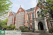 私立慶應義塾大学 976m