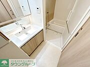 お部屋探しは株式会社　タウンハウジング　までお気軽にお問合せ下さい。クレジットカード決済・首都圏を中心直営143店舗　仲介件数全国2位の豊富な実績！諸費用・審査等・何でもご相談下さい。