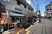ローソンストア100川越新富町一丁目店 360m