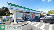 ファミリーマート東松山東平店 徒歩15分。コンビニ 1140m
