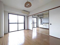 パラドール散田 4階1DKのリビング/ダイニング