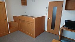 レオパレスサイカチ 105 1階1Kのリビング/ダイニング