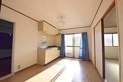 JR中央線 八王子駅 バス30分 泉町住宅下車 徒歩3分の賃貸マンション 3階3DKのリビング/ダイニング