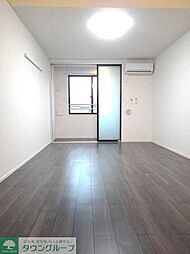 フォンターナ・ルチア 2階ワンルームのリビング/ダイニング