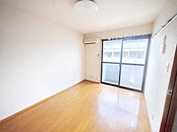 ジュネスI 2階1Kのリビング/ダイニング