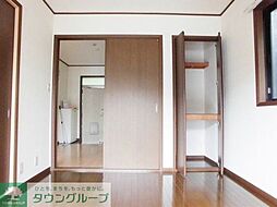 サマックスプラトー 101 1階2DKのリビング/ダイニング