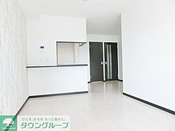 ＭａｙＡｚｕｒｌ登戸（メイアジュールノブト） 303 3階1LDKのリビング/ダイニング