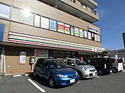 セブンイレブン千葉鎌取駅前店 190m