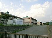千葉市立小谷小学校 520m