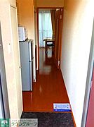 玄関から廊下の眺め