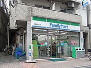 ファミリーマート 121m