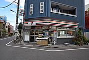 セブンイレブン赤羽2丁目店 852m