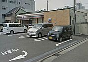 セブンイレブン平塚八重咲町店 133m