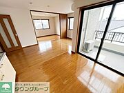 ★駅まで平坦アクセス★