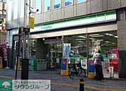 ファミリーマート藤沢駅北口店 徒歩5分。コンビニ 330m