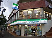 ファミリーマート善行駅東口店 1315m