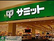 サミットストアテラスモール湘南店 徒歩12分。スーパー 930m