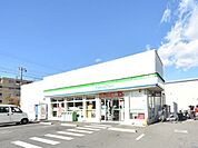 ファミリーマート茅ケ崎東海岸北店 徒歩9分。コンビニ 710m