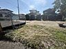 周辺：東野団地公園まで　350m　徒歩約5分　地域住民や子どもたちの遊び場・休憩スペースとして利用されています。ブランコ、鉄棒、砂場などの基本的な遊具が設置されています。