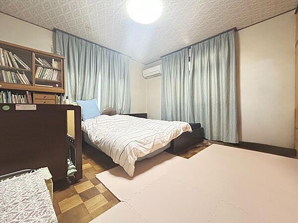 洋室を拡大表示