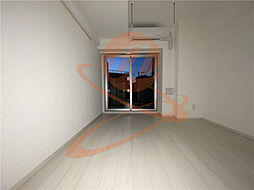 JR南武線 武蔵新城駅 徒歩8分の賃貸マンション 4階1Kのリビング/ダイニング