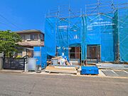 ◆A号棟◆～Exterior～　一戸建ての大きなメリットは、自分達の「土地」を「自由に」使える事です。ガーデニングやＤＩＹ，車やバイクの趣味など様々な用途で利用できます。