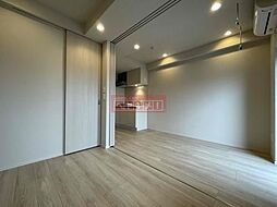 プライマルイプセ池尻大橋 502 5階1DKのリビング/ダイニング