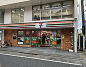 セブンイレブン三軒茶屋栄通り店 徒歩4分。 250m