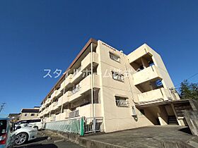 リゾートハイツ山本 205 ｜ 愛知県豊橋市浪ノ上町3-5（賃貸マンション3LDK・2階・72.90㎡） その1