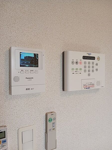 apartment 茨城県鹿嶋市平井東３丁目20-6
平井東の賃貸情報を見る
物件地図