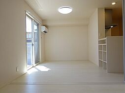フォレストメゾン深芝 103 1階2LDKの室内