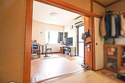 居間