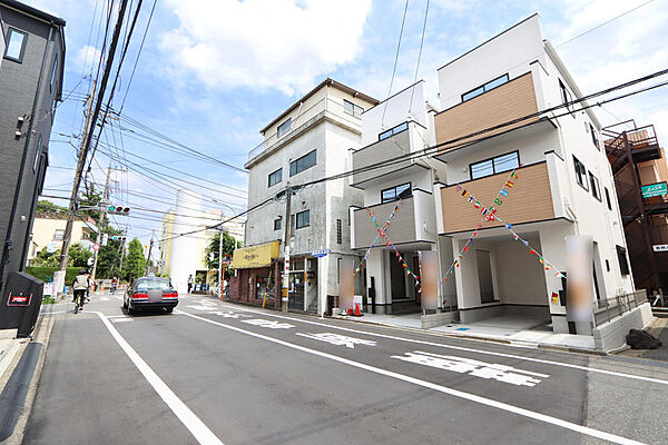 周辺を拡大表示