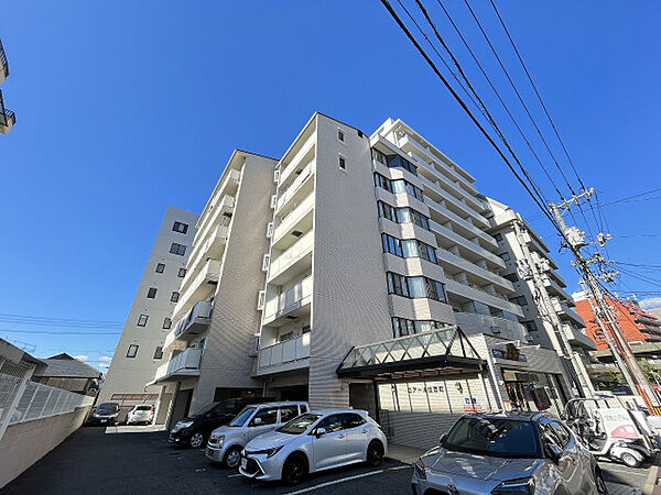 広島県広島市中区住吉町(賃貸マンション3DK・4階・57.00㎡)の写真 その1