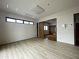 広島電鉄8系統 十日市町駅 徒歩3分の賃貸マンション 4階2LDKのリビング/ダイニング