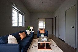 JR山陽本線 向洋駅 徒歩23分の賃貸アパート 2階1LDKのリビング/ダイニング