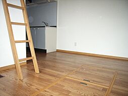 広島高速交通アストラムライン 牛田駅 徒歩14分の賃貸マンション 4階ワンルームのリビング/ダイニング