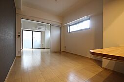 広島電鉄1系統 市役所前駅 徒歩3分の賃貸マンション 5階1LDKのリビング/ダイニング