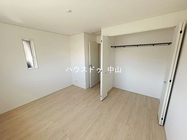 洋室を拡大表示