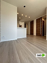 シャーメゾン カデンツァ 101 1階1LDKのリビング/ダイニング