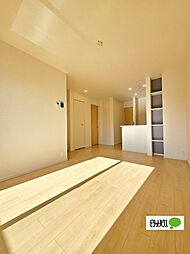 ルフナ　II 103 1階1LDKのリビング/ダイニング